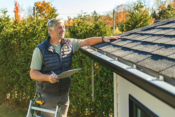 Professional Roofing technician working in Donora, PA